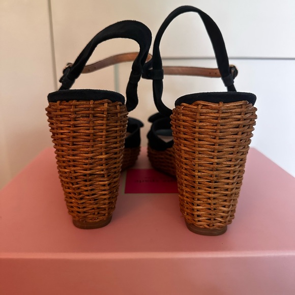 Kate Spade size 8.5 “Patio” navy suede with wicker platform sandal with bow - Picture 3 of 10